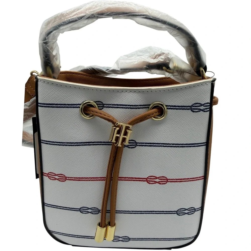 Tommy Hilfiger embrace nautical